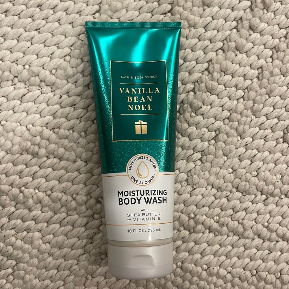 Vanilla Bean Noel Bath & Body Works Moisturizing Body Wash